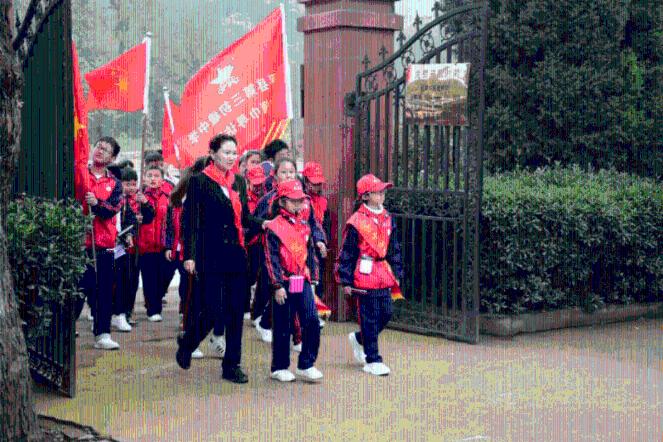 我不咳嗽却总吐痰怎么治